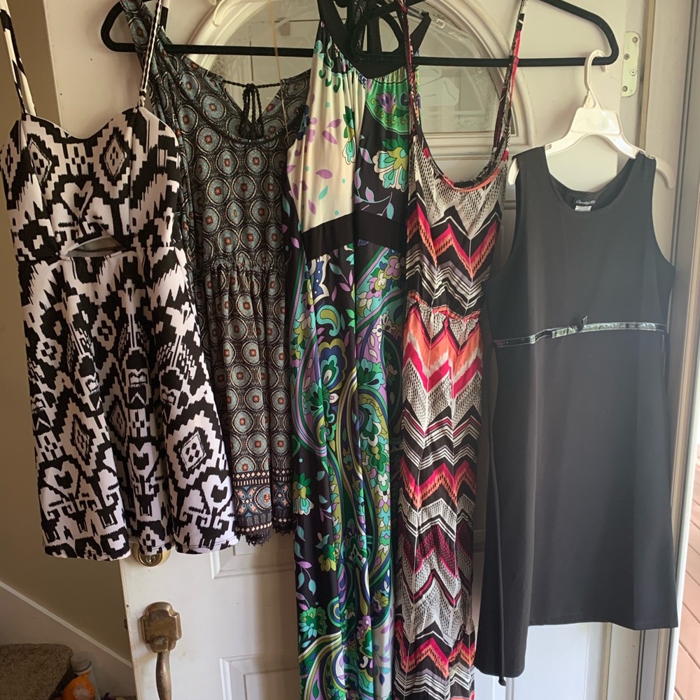 Ladies Small Dresses